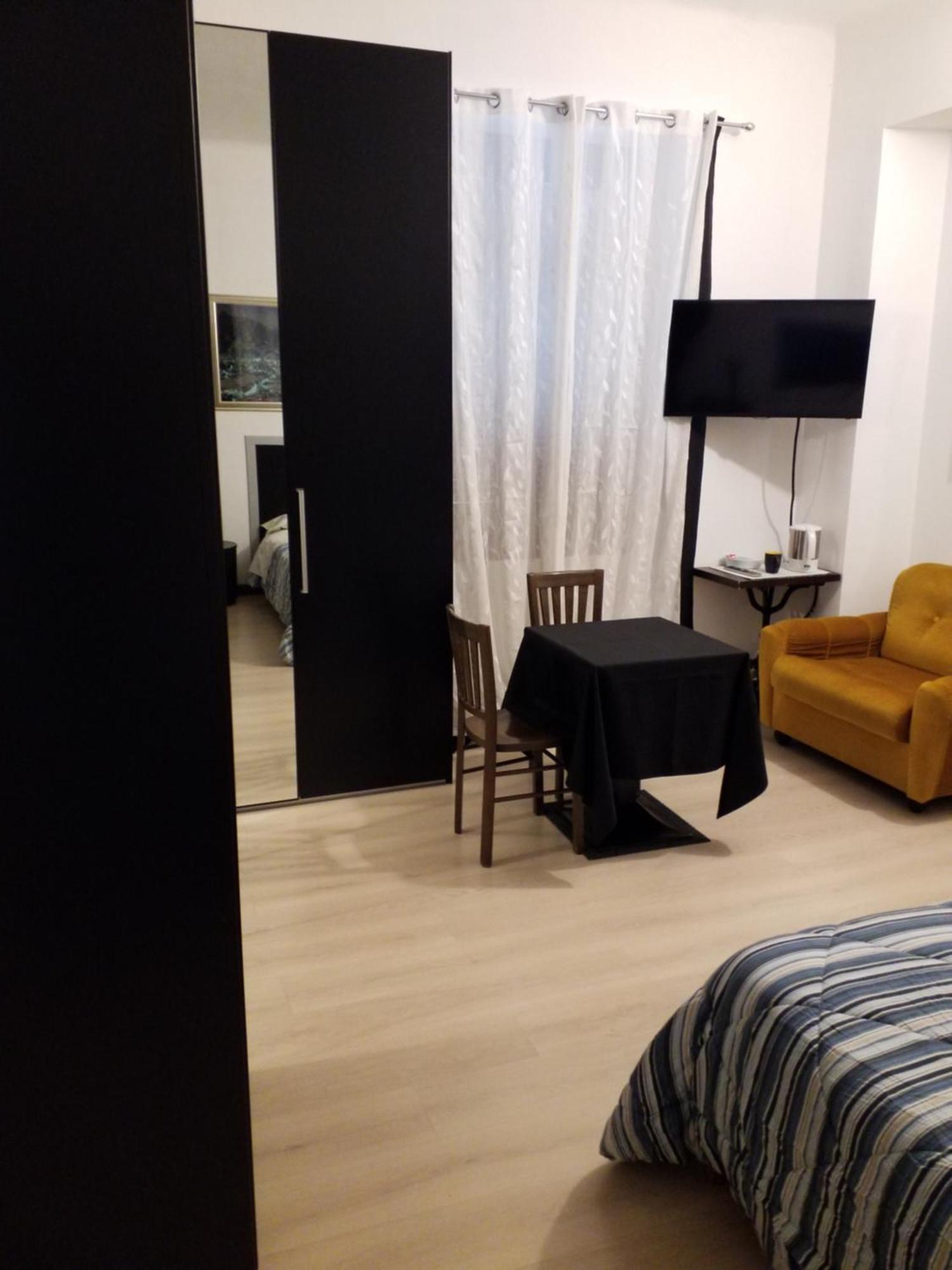 مبيت وإفطار دومودوسولا Casa Nunzia المظهر الخارجي الصورة